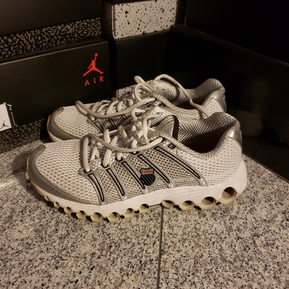 K Swiss Shoes Final Sale Euc Kswiss Tubes Poshmark